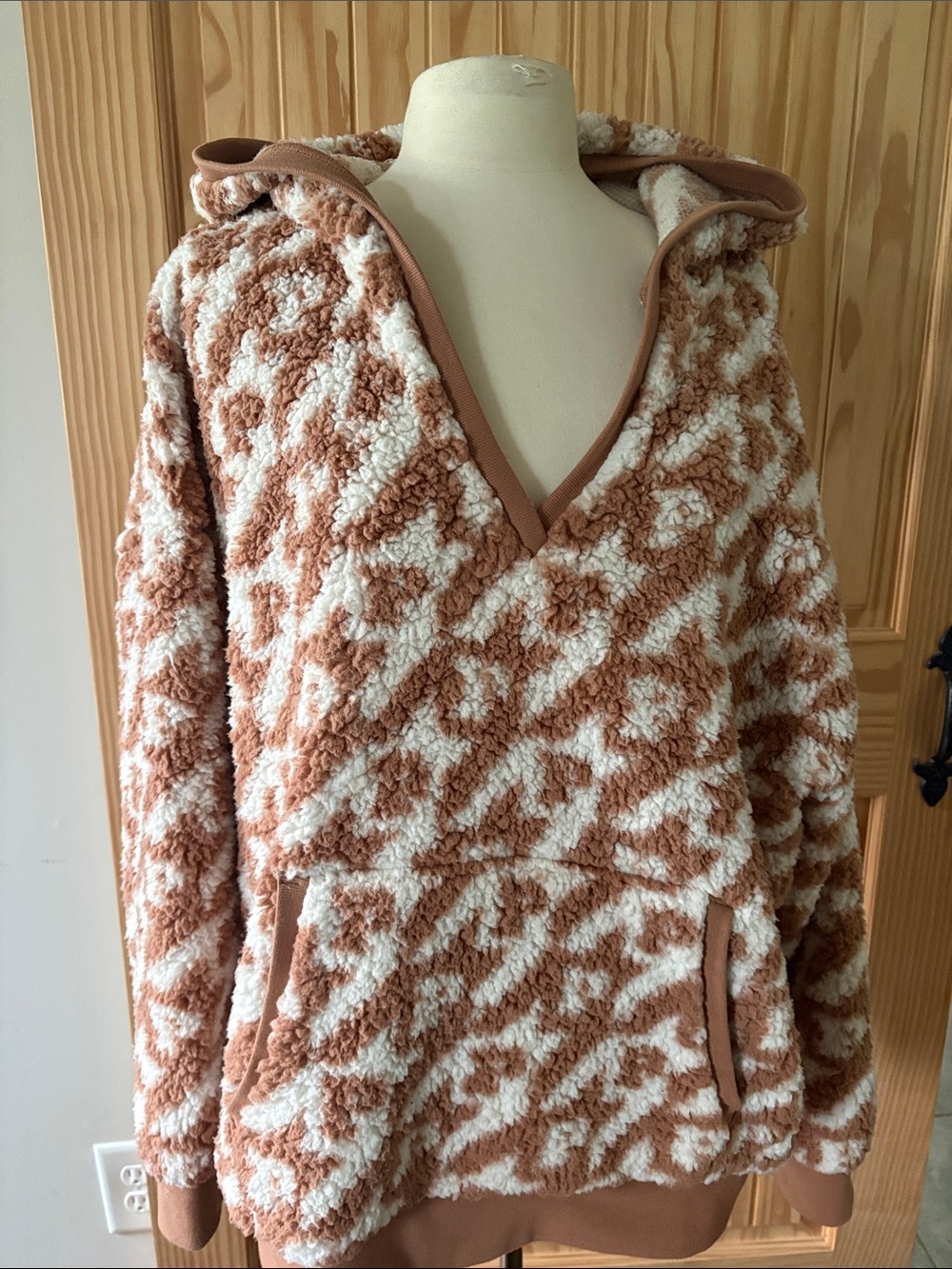 PINK Victoria's Secret Sherpa Hooded Logo  Pullover XL